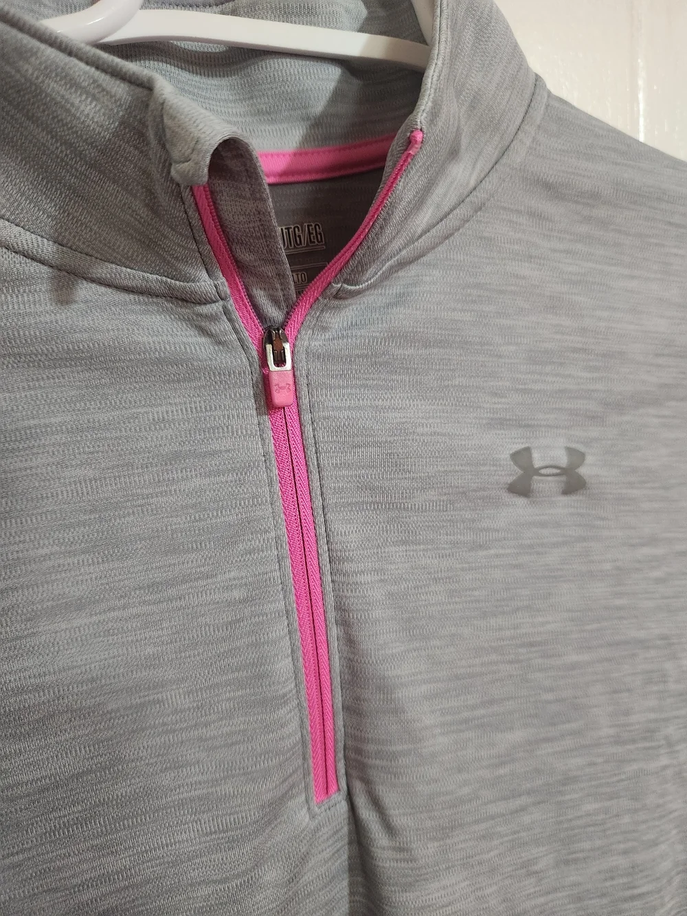 Under Armour Girls Loose Light Gray And Pink Quarter-Zip Pullover Athletic YXL
